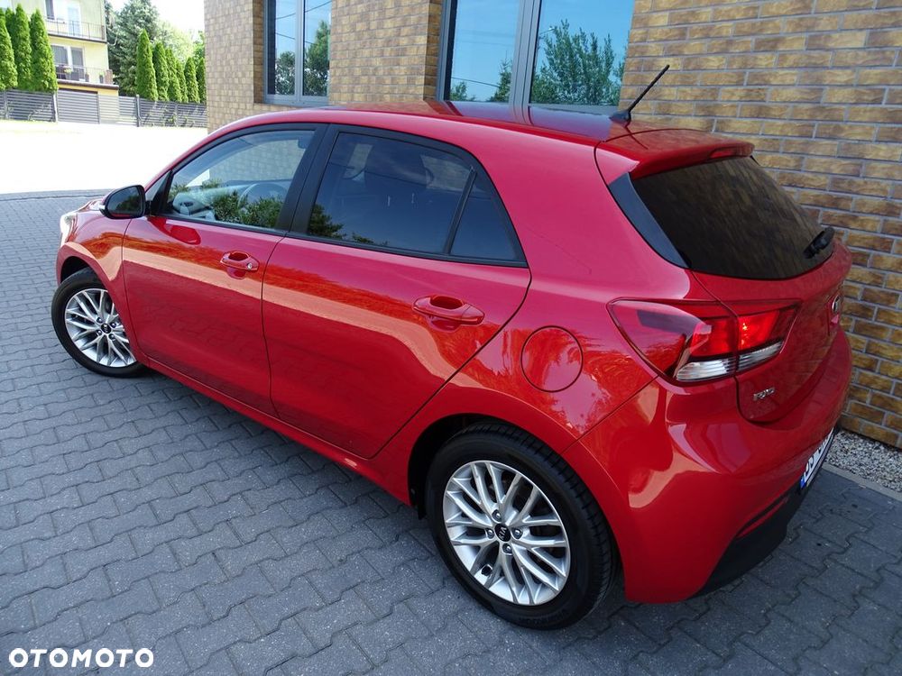 Kia Rio 1.2 Dream-Team Edition - 11