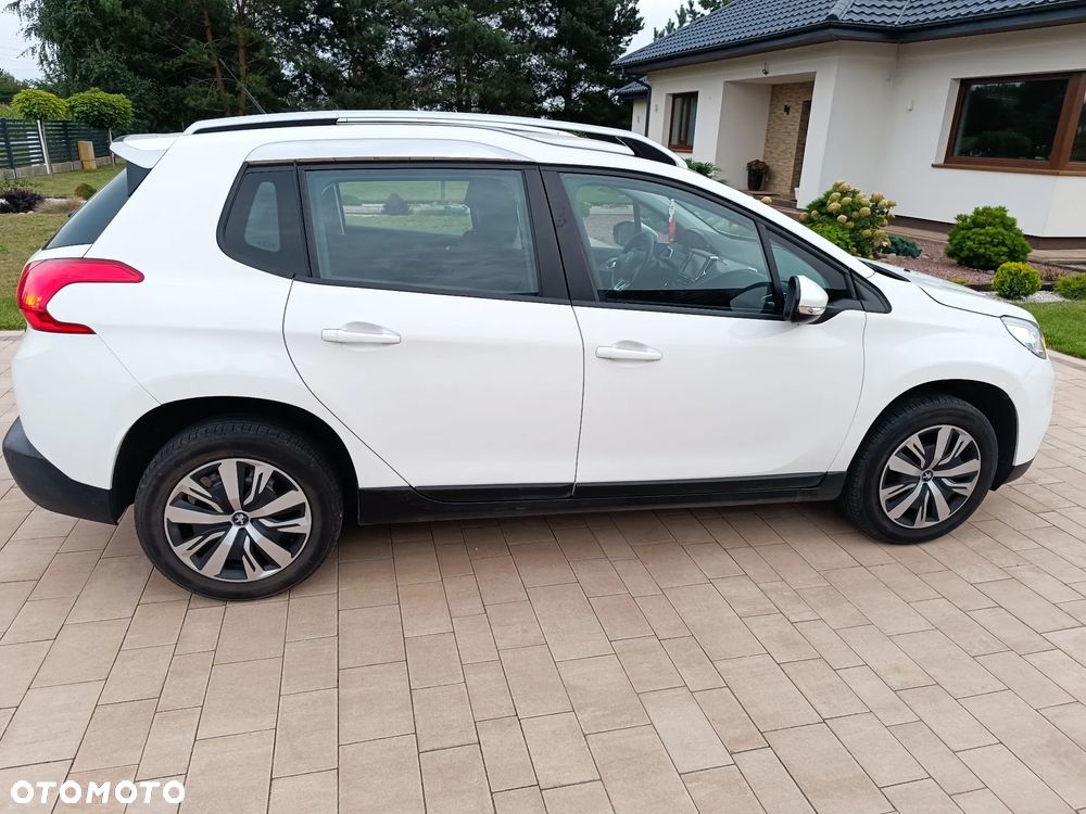 Peugeot 2008 1.2 Pure Tech Style - 20