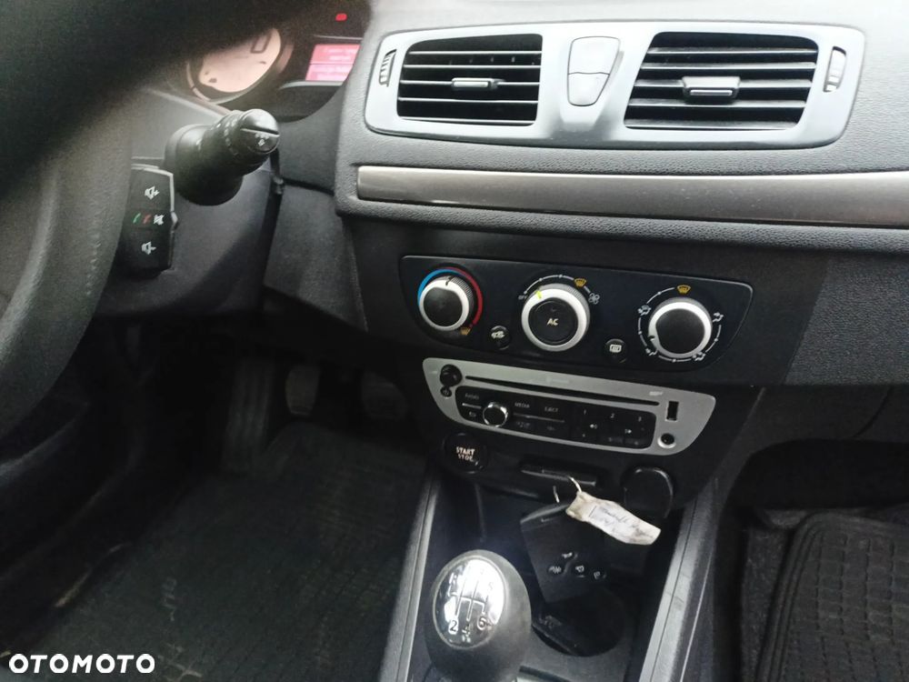 Renault Megane ENERGY TCe 115 Start & Stopp LIMITED - 14