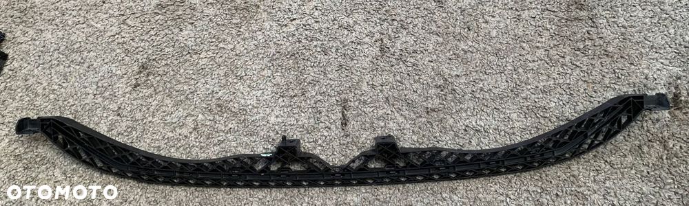 Volkswagen OE 3G0807889 ślizg prowadnica zderzaka - 1