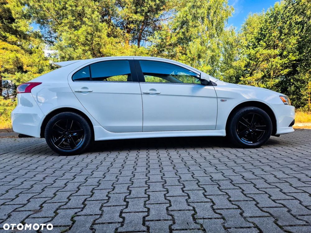 Mitsubishi Lancer 1.8 Intense - 9