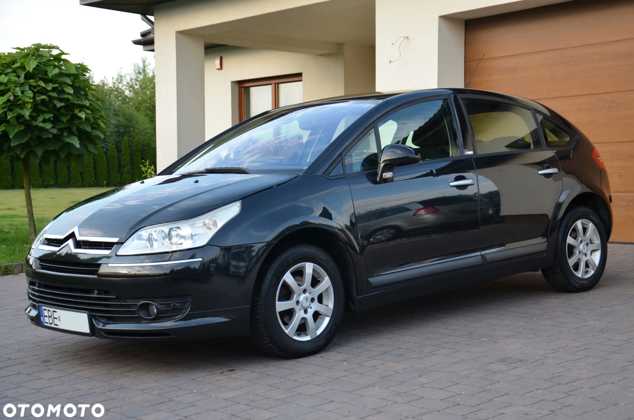 Citroën C4 1.6 16V Exclusive - 1