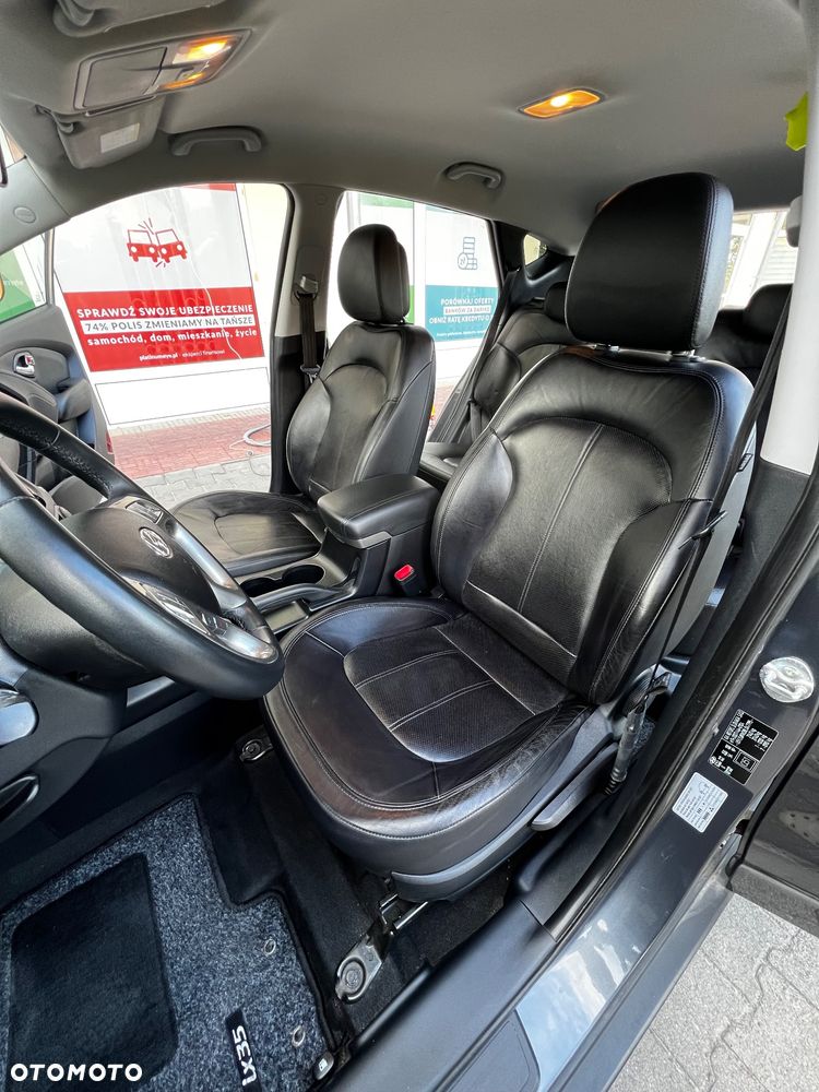 Hyundai ix35 2.0 CRDi 4WD Automatik Premium - 13