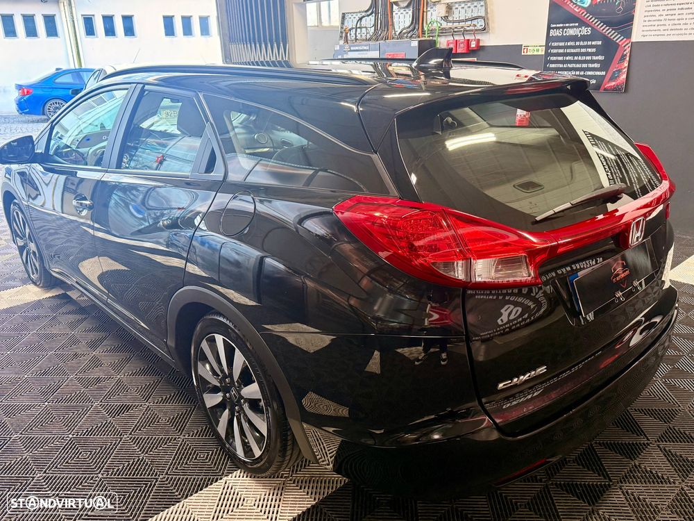 Honda Civic Tourer 1.6 i-DTEC Executive - 4