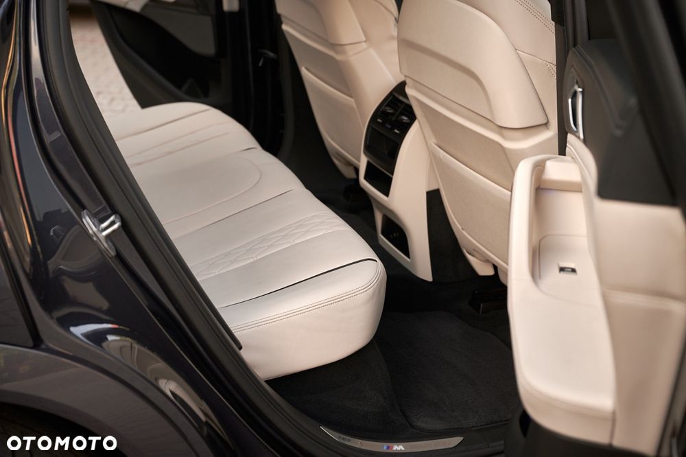 BMW X6 - 22