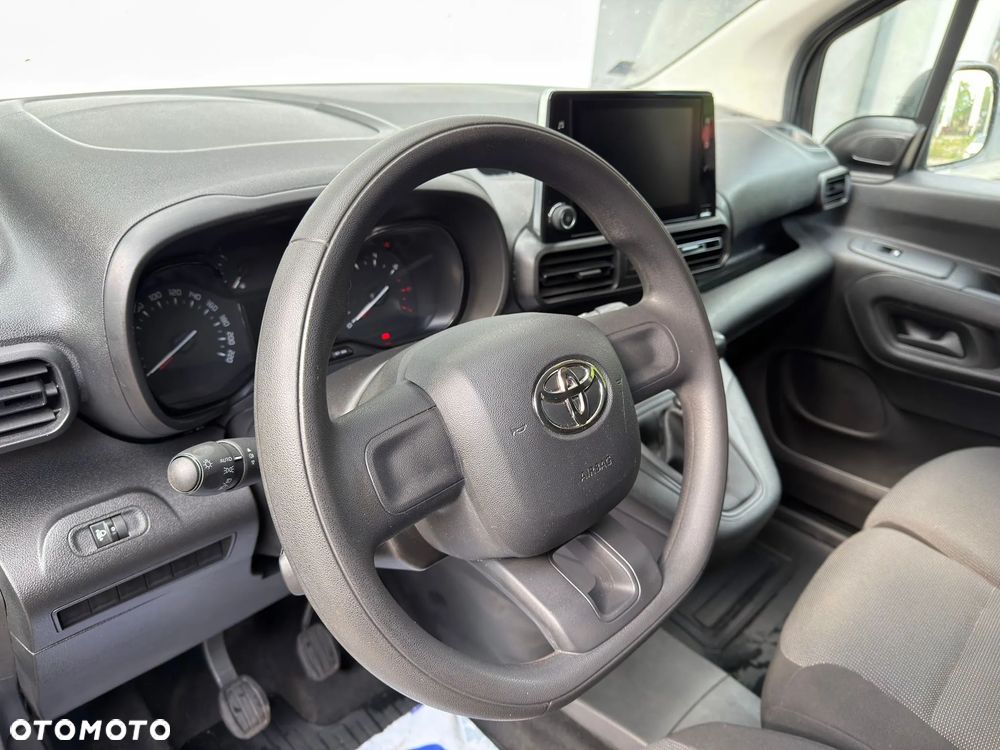 Toyota ProAce City - 11