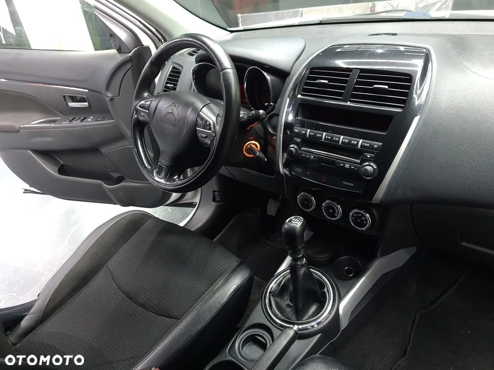 Citroën C4 Aircross e-HDi 115 Stop & Start 2WD Attraction - 19