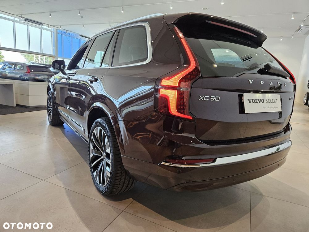 Volvo XC 90 - 8
