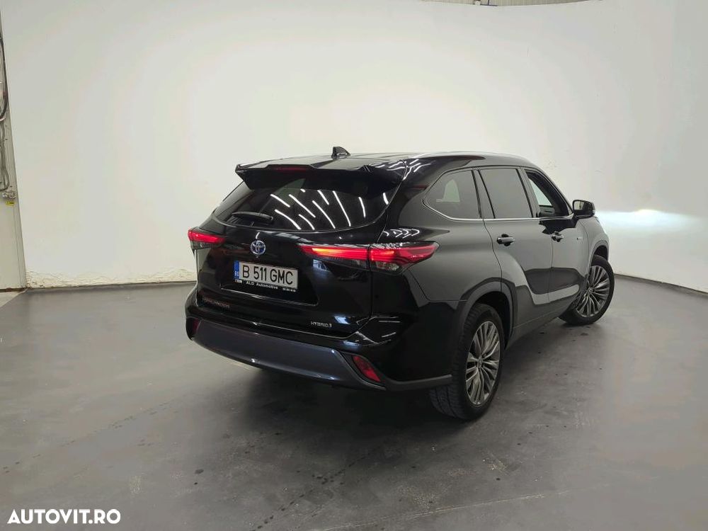 Toyota Highlander 2.5 L Dynamic Force 248CP Exclusive Metallic - 3
