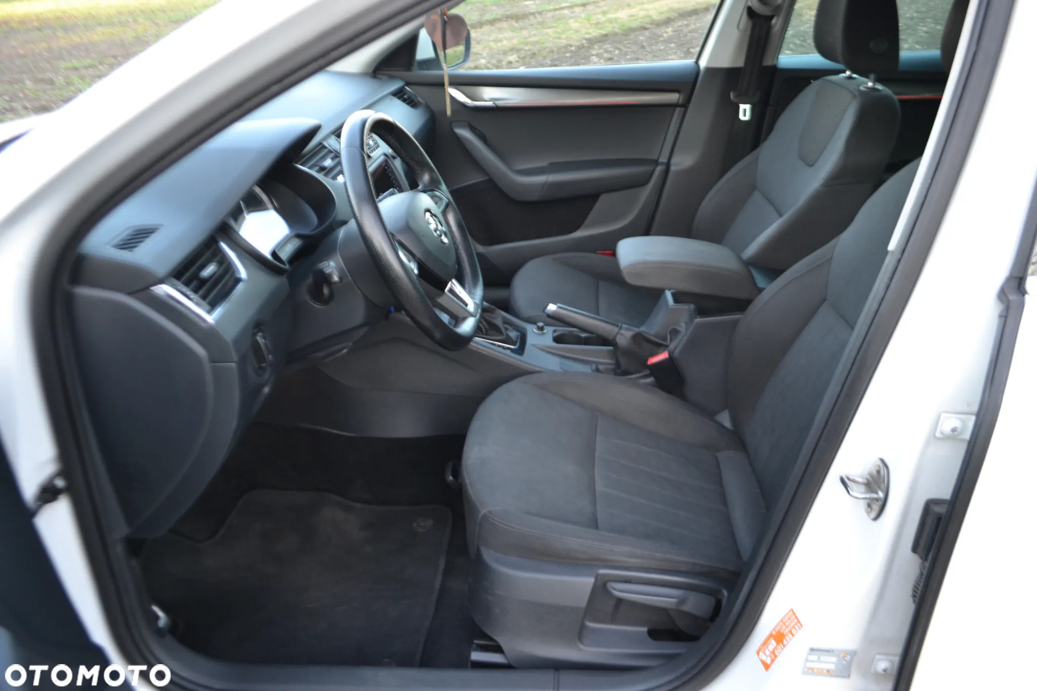 Skoda Octavia 2.0 TDI 4x4 Style DSG - 25