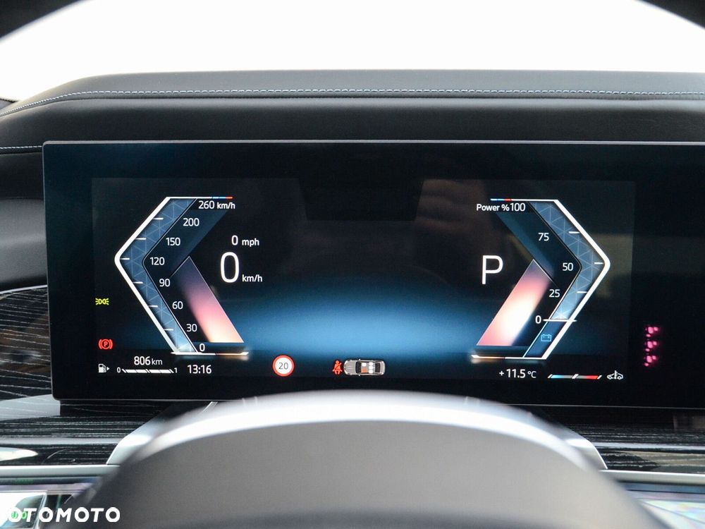 BMW Seria 7 - 25