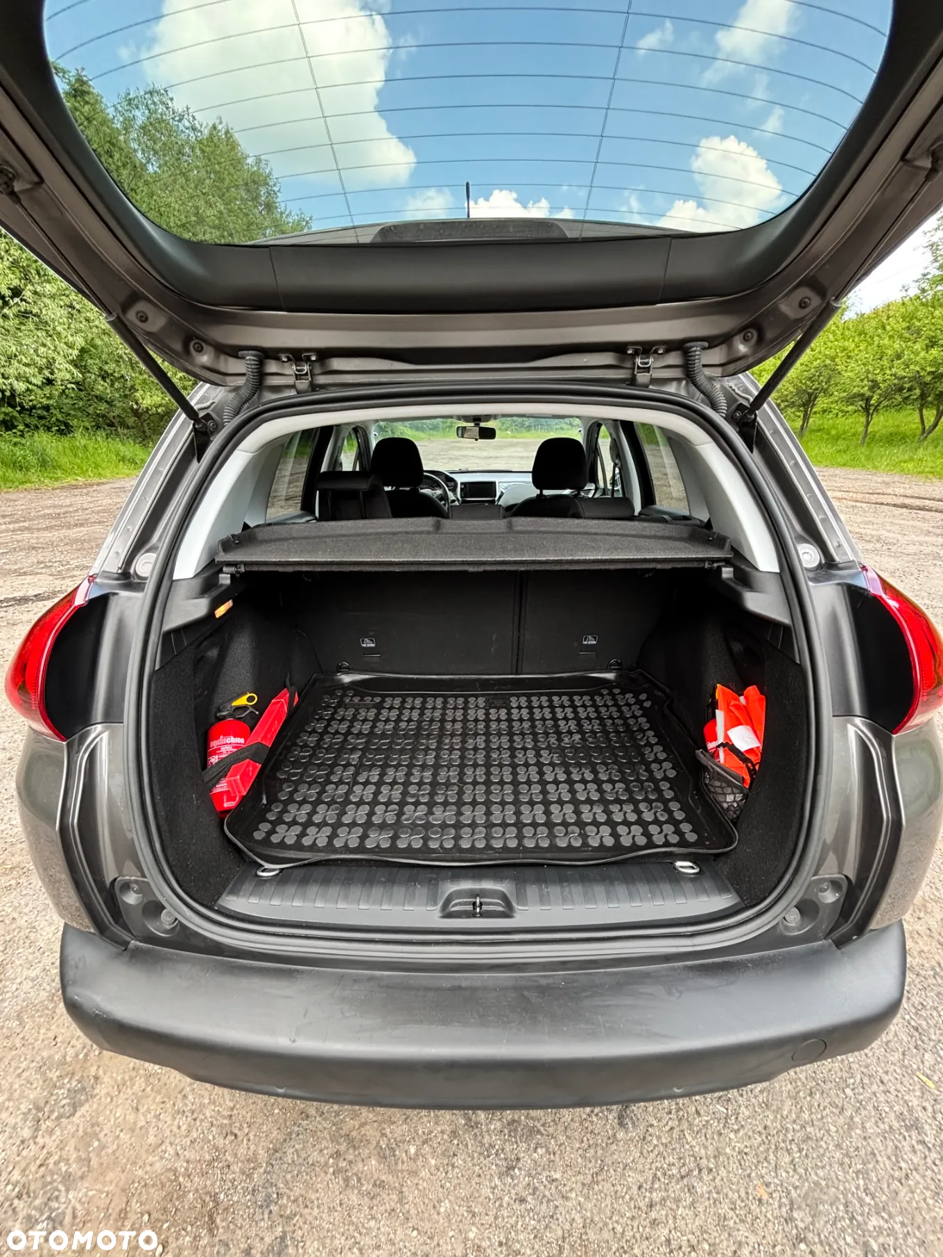 Peugeot 2008 - 13