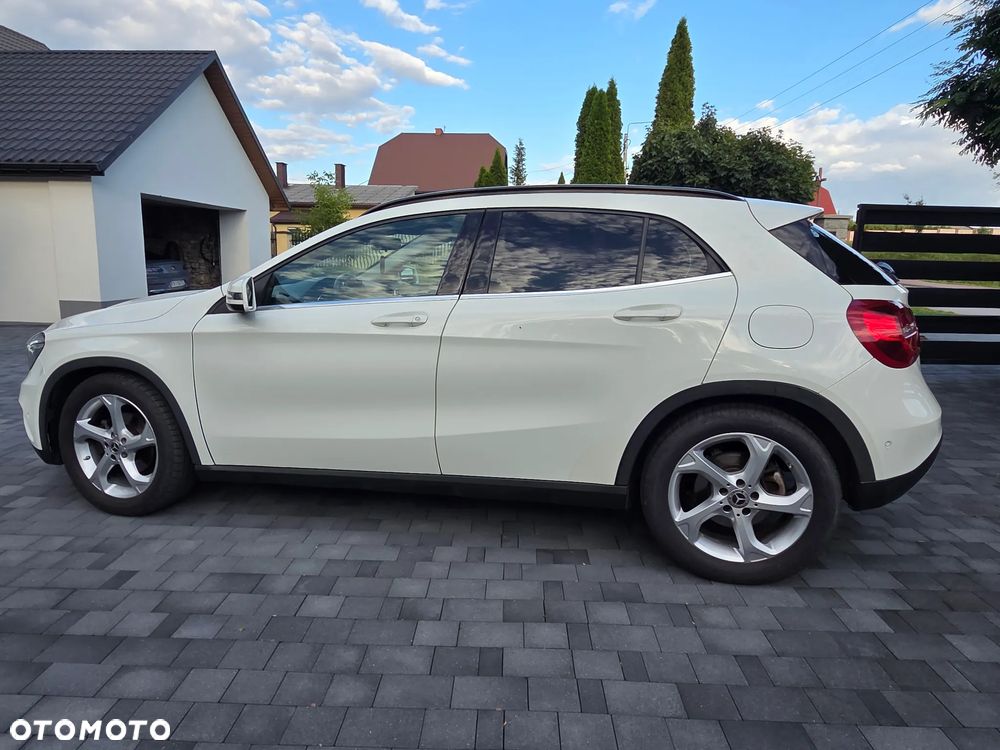 Mercedes-Benz GLA 180 (CDI) d - 12