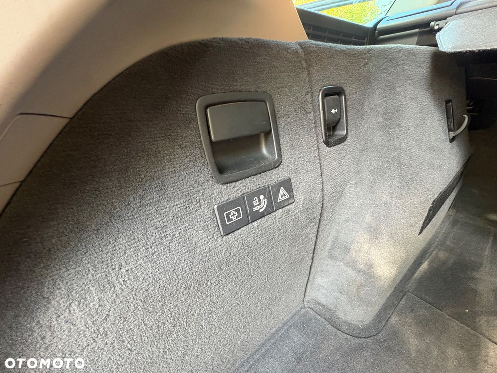 BMW Seria 3 - 27
