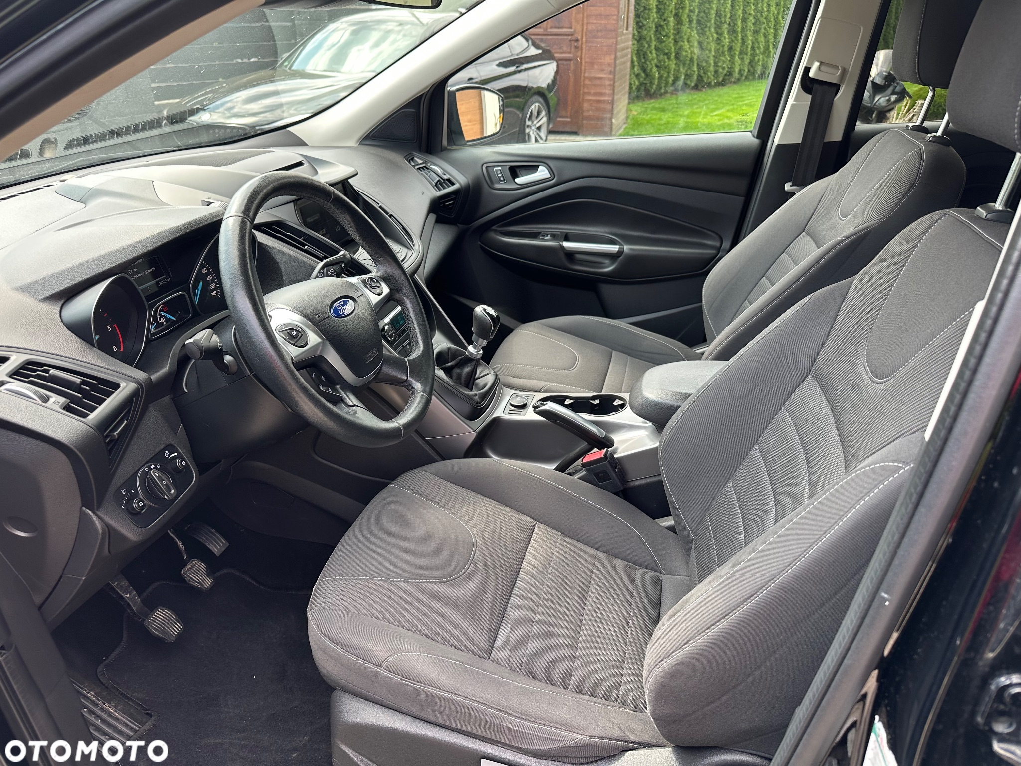 Ford Kuga 2.0 TDCi 2x4 SYNC - 18
