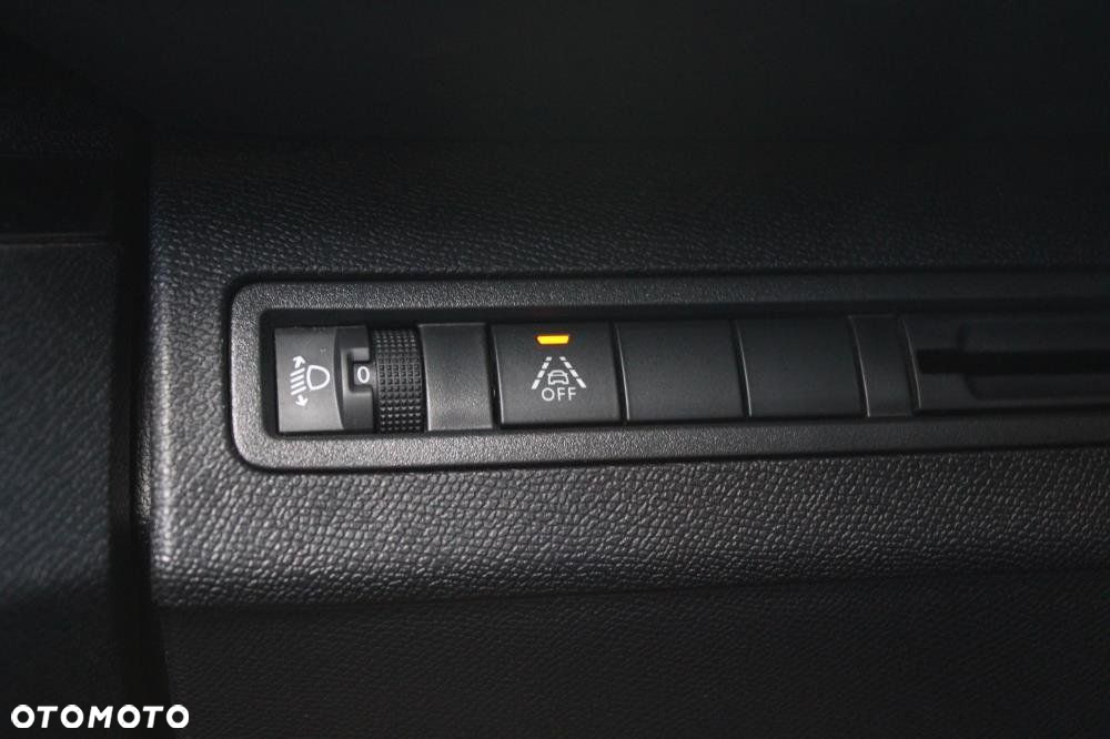 Peugeot 3008 - 13