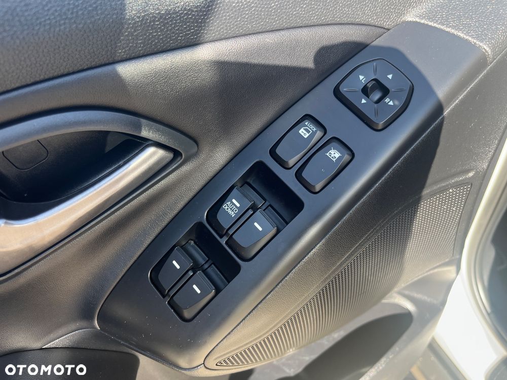 Hyundai ix35 1.6 GDI Premium 2WD - 16