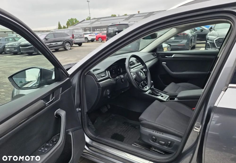 Skoda Superb 2.0 TSI Style DSG - 9