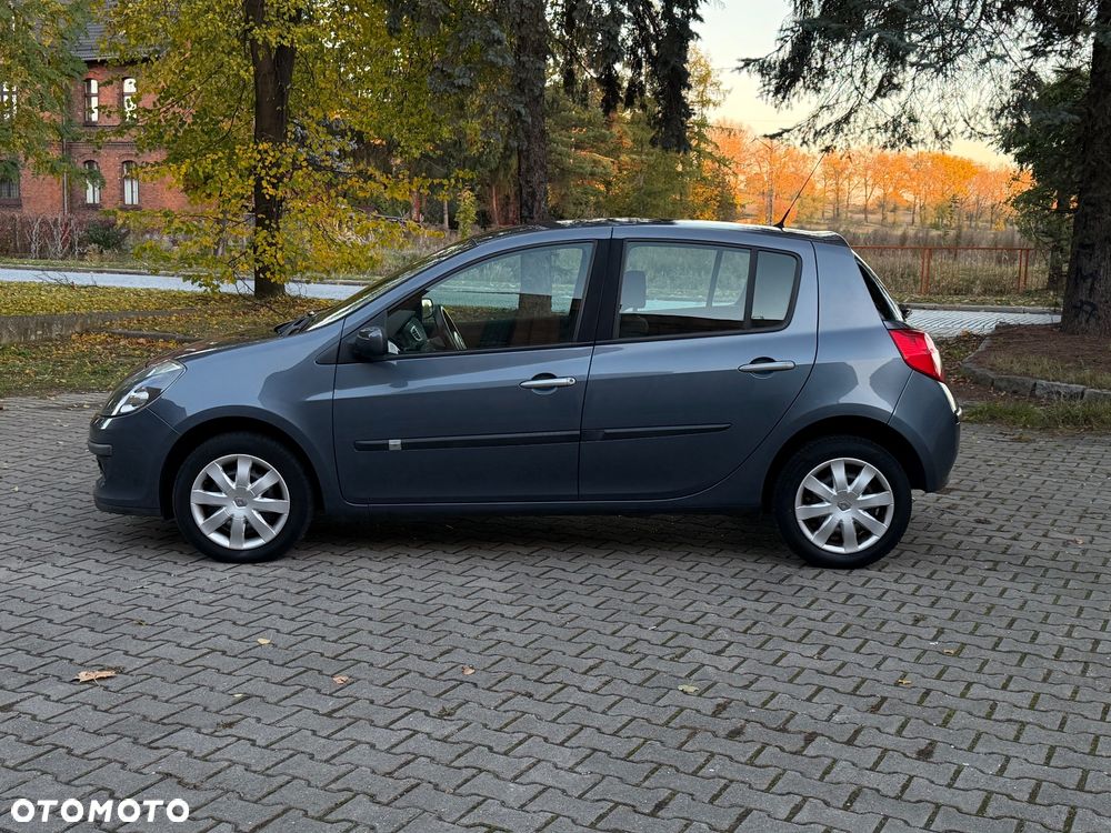 Renault Clio - 3