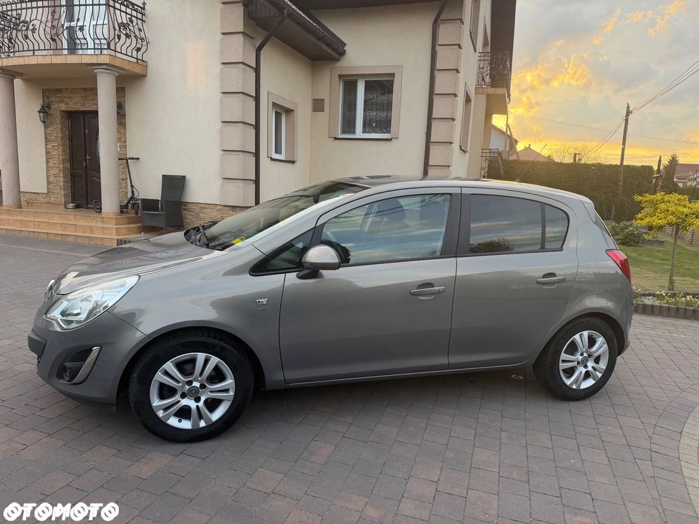 Opel Corsa 1.4 16V Energy - 1