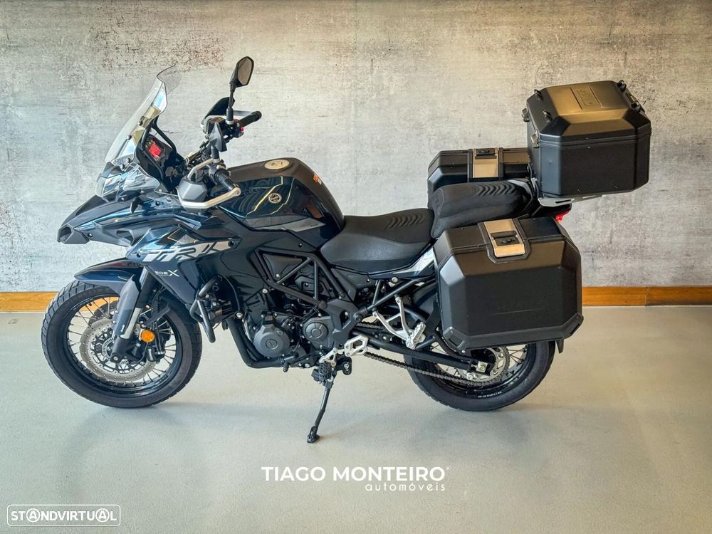 Benelli TRK 502 - 12