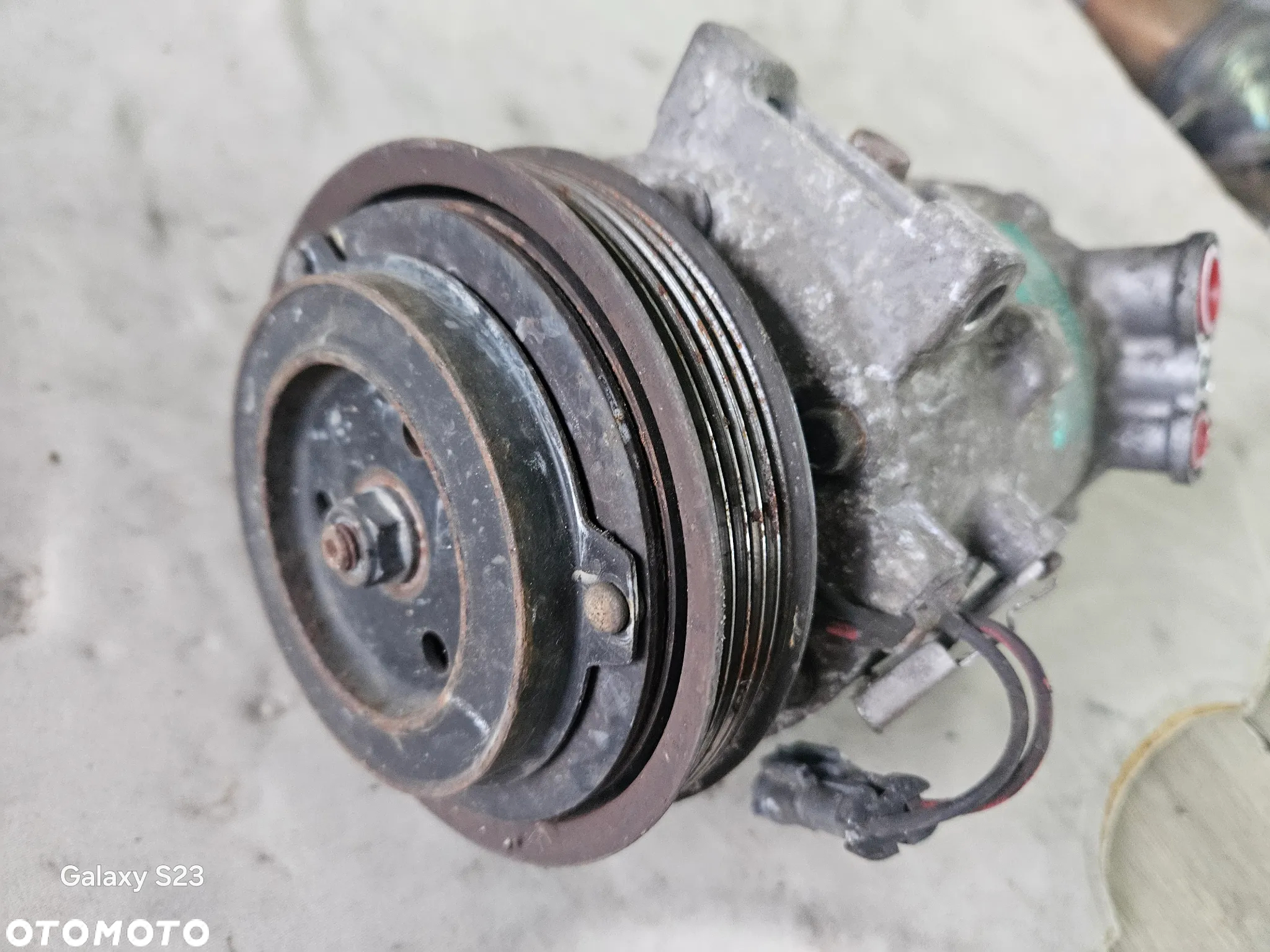 Sprężarka kompresor klimatyzacji Chevrolet HHR 2,4 b 125kW 170KM 25805685 - 3