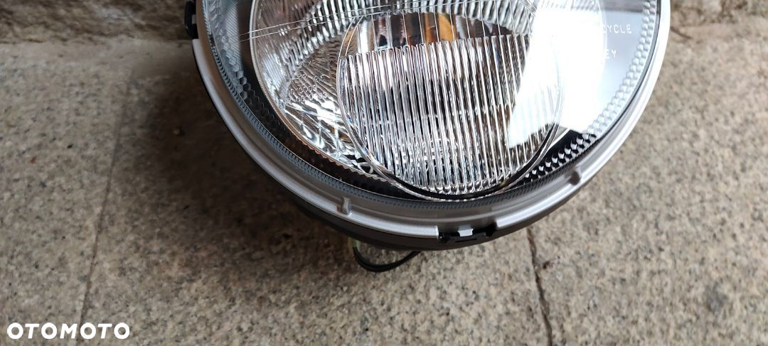 SUZUKI VLR 1800 Lampa Przód Reflektor 2008-2009 - 3