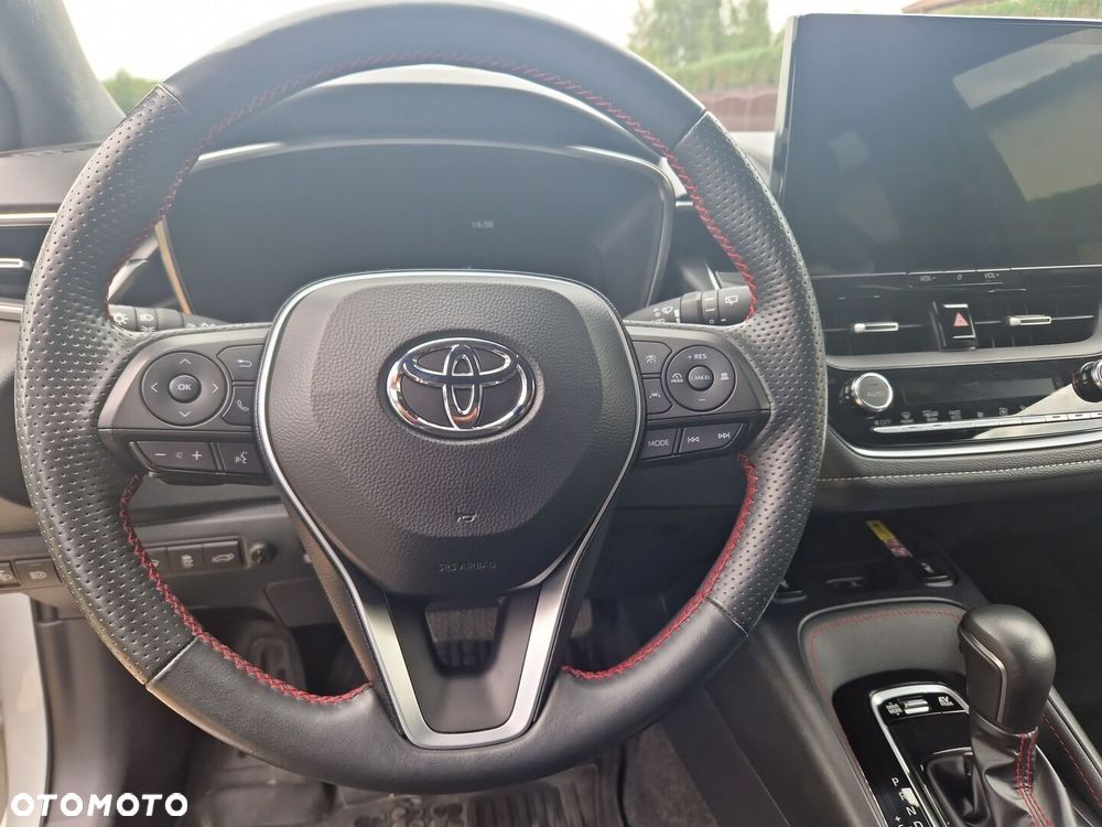 Toyota Corolla 2.0 Hybrid GR Sport Dynamic - 9