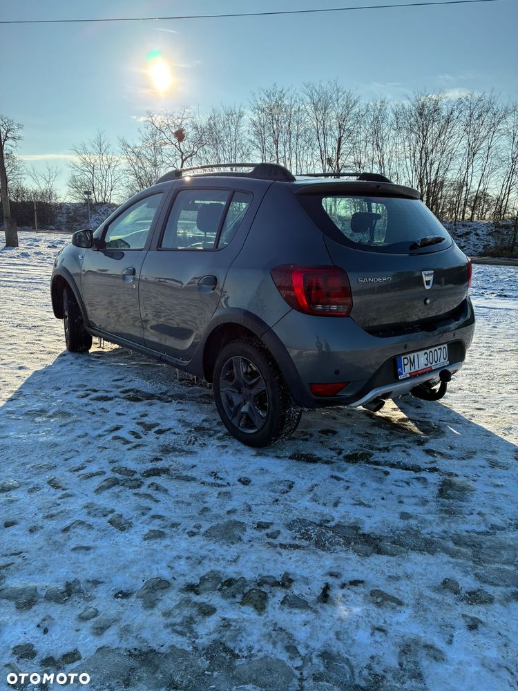 Dacia Sandero TCe 90 Celebration - 6