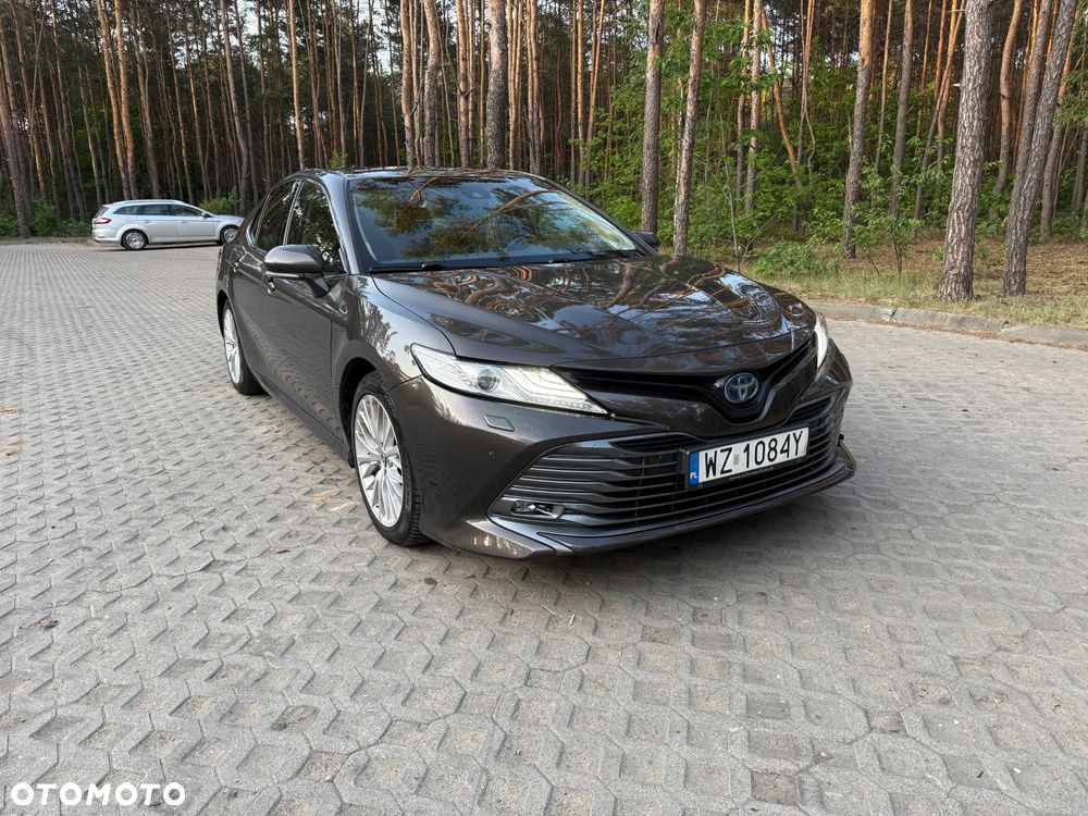 Toyota Camry 2.5 Hybrid Executive CVT - 9