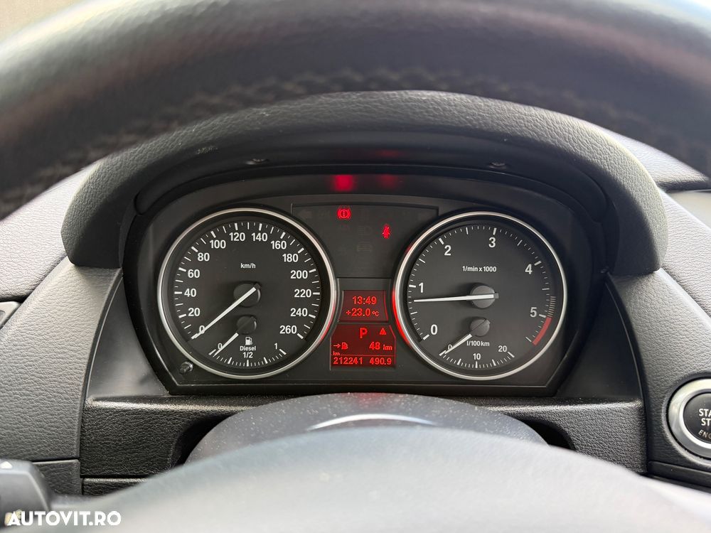 BMW X1 sDrive18d Aut. xLine - 24