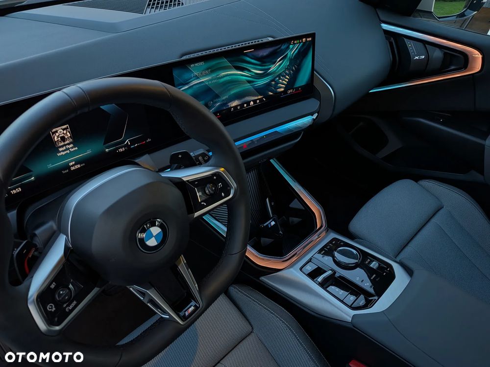 BMW X3 - 16