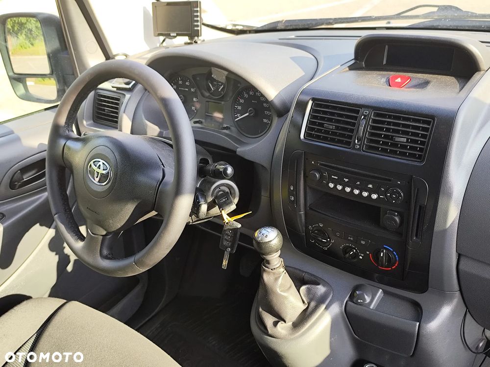 Toyota proace - 5