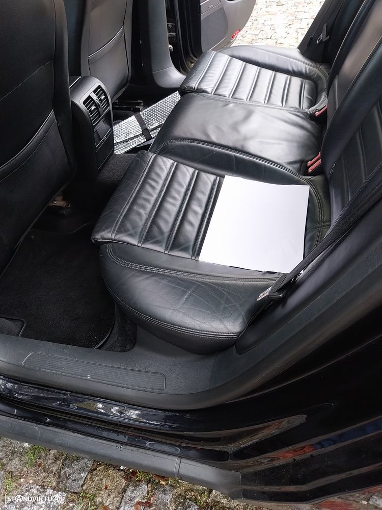 VW Passat 2.0 TDI Confortline - 18