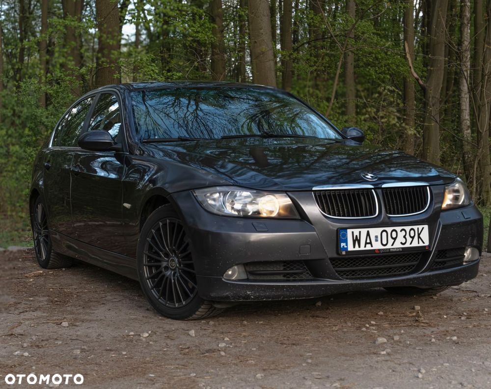 BMW Seria 3 330i - 2