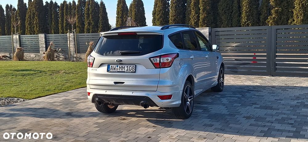 Ford Kuga 2.0 TDCi 4x4 ST-Line - 11