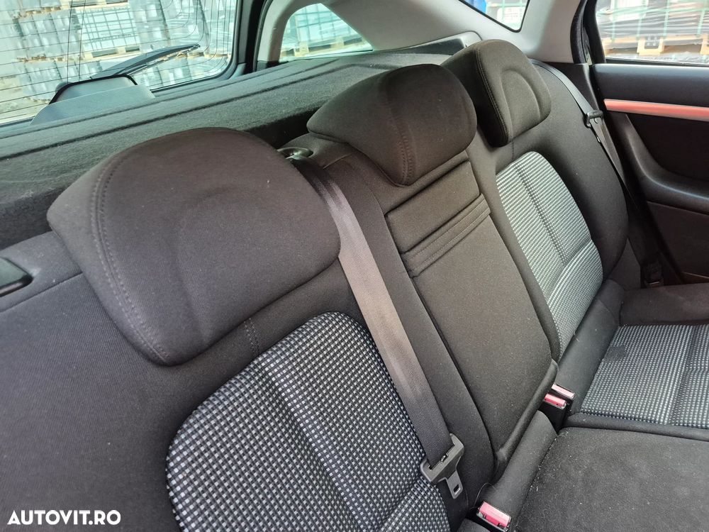 Peugeot 407 SW HDi 165 Automatik JBL - 8