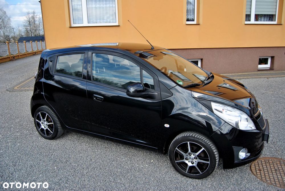 Chevrolet Spark 1.0 LS+ Design - 10