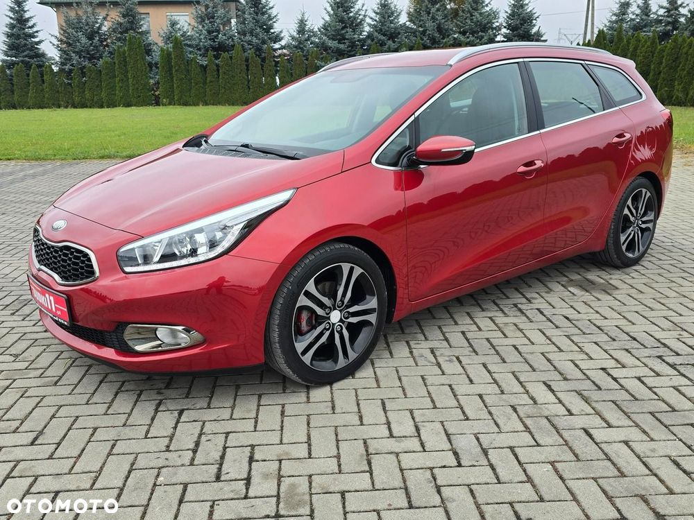 Kia Ceed - 8