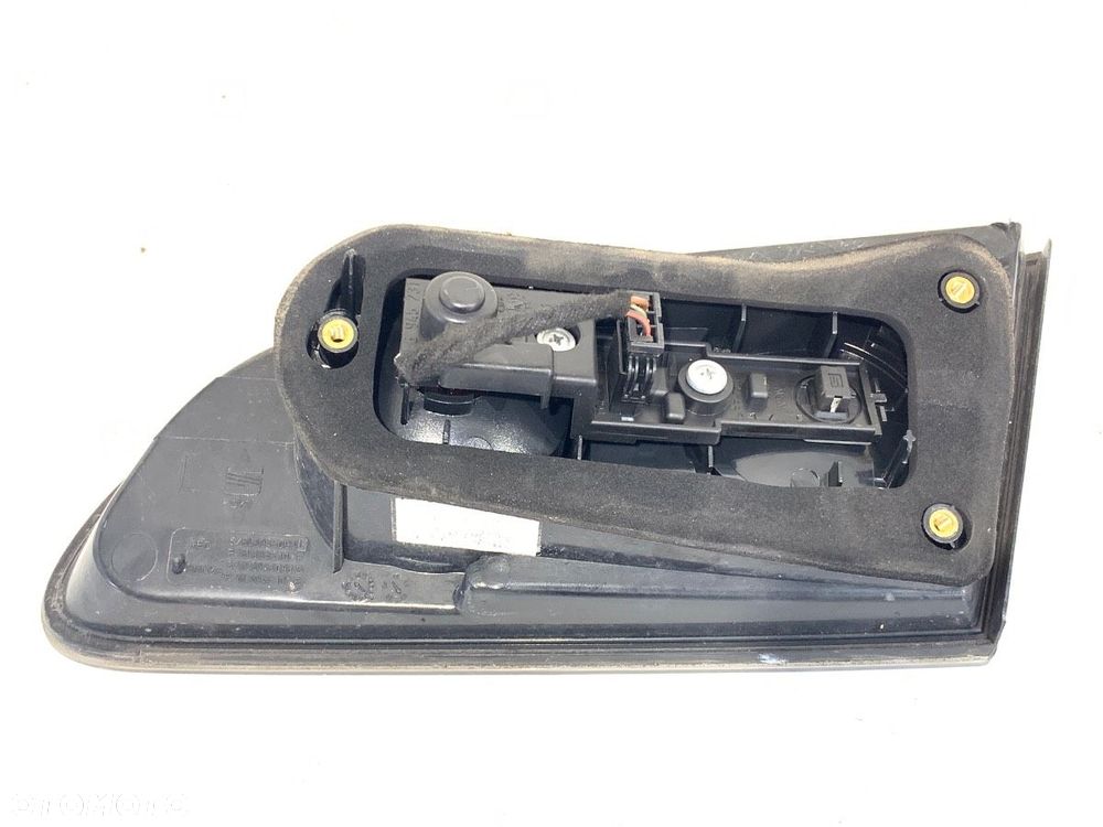 LAMPA TYŁ LEWA WEWNĘTRZNA  SEAT IBIZA III (6L1) 2002 - 2009 1.4 16V 63 kW [86 KM] benzyna 2006 - - 3