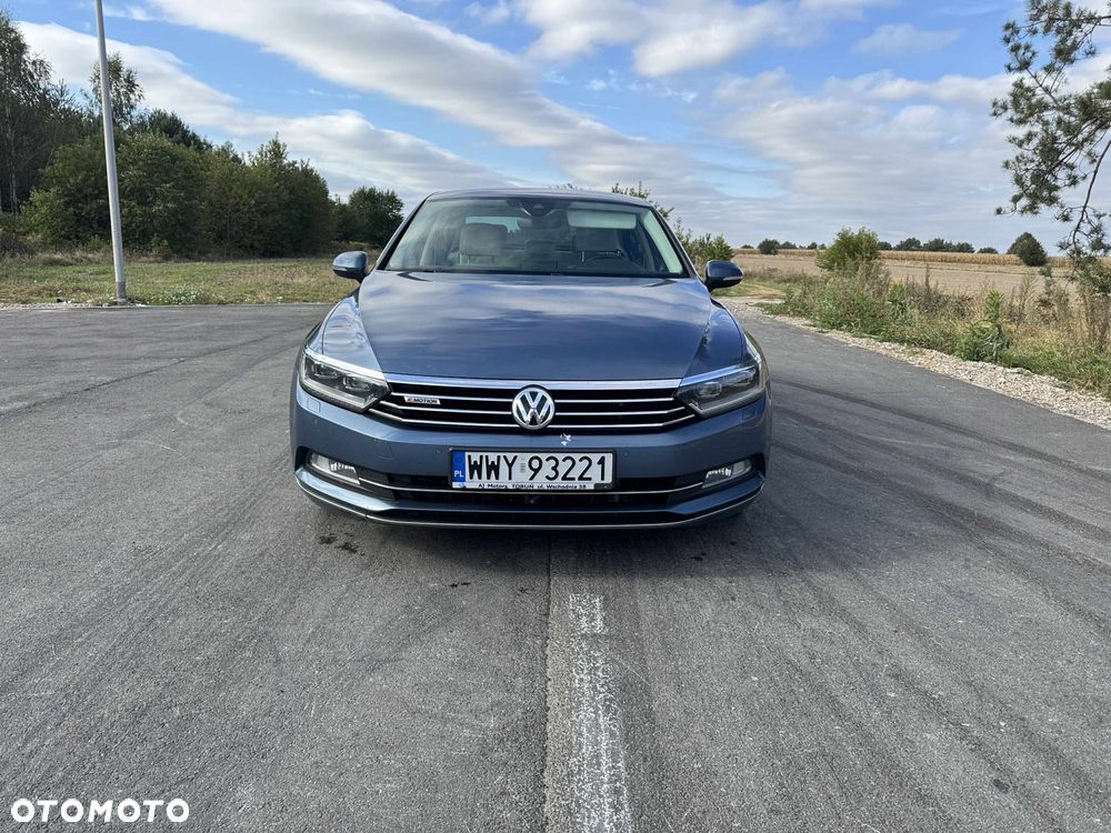 Volkswagen Passat 2.0 TDI Bi-Turbo BMT 4Mot Highline DSG - 9
