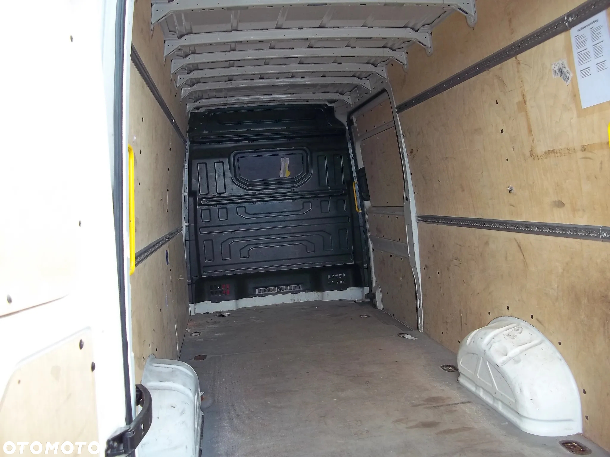 Volkswagen crafter - 11