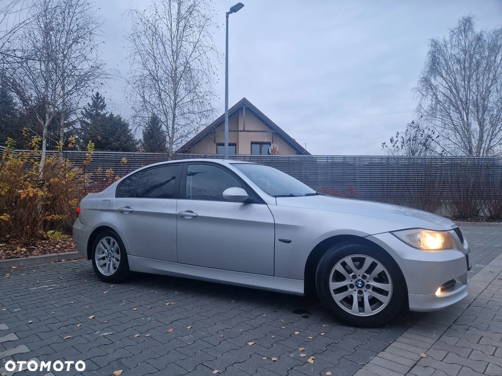 BMW Seria 3 318i Edition Sport - 7