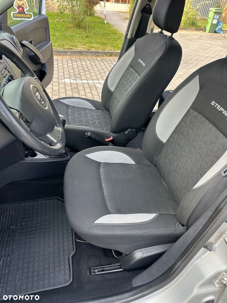 Dacia Sandero - 37