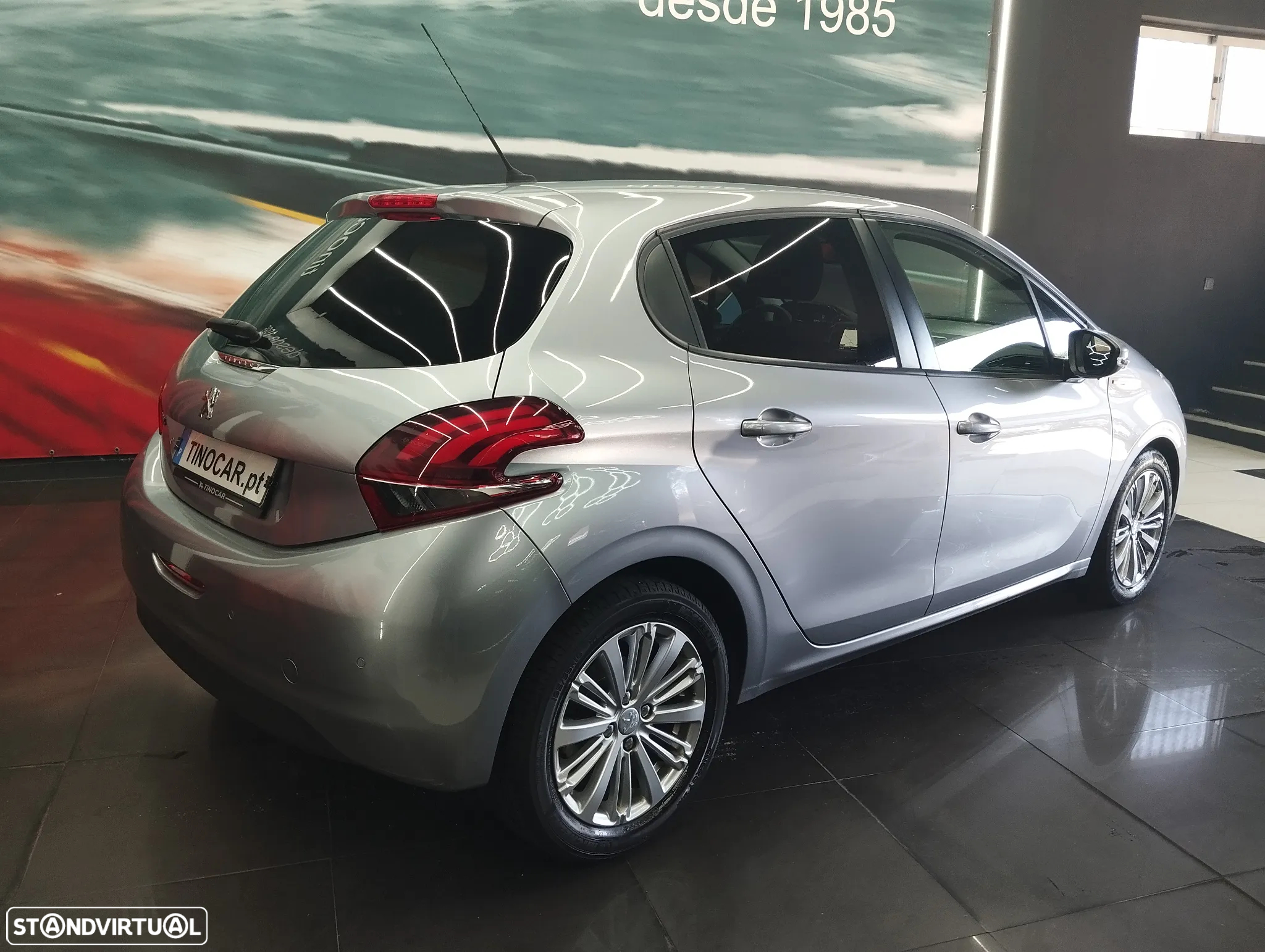Peugeot 208 1.5 BlueHDi Signature - 5