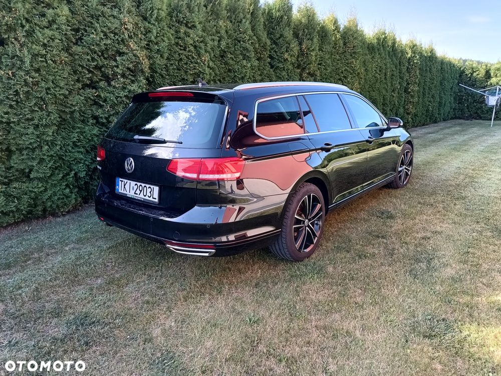 Volkswagen Passat 2.0 TDI SCR DSG Business - 4