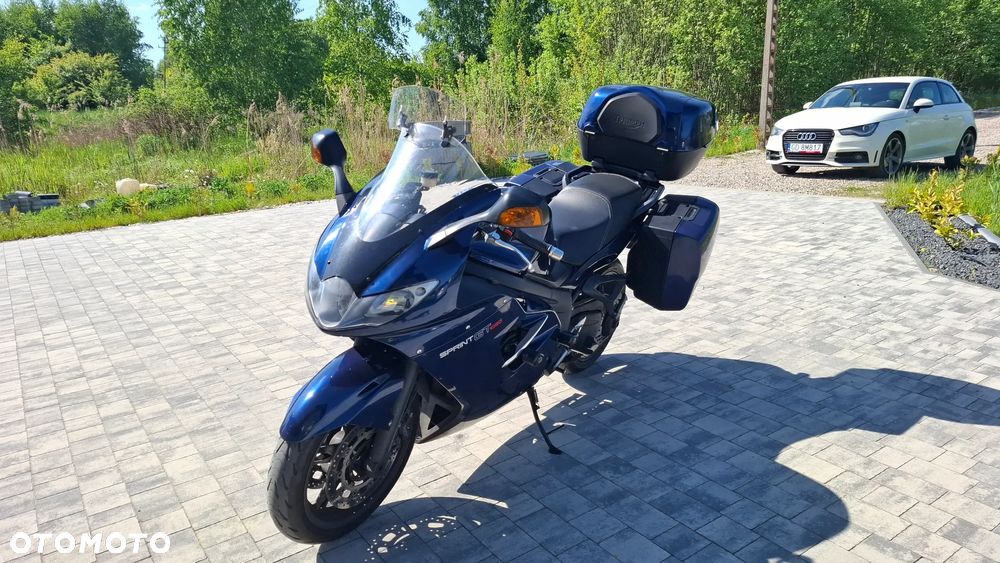 Triumph Sprint - 8