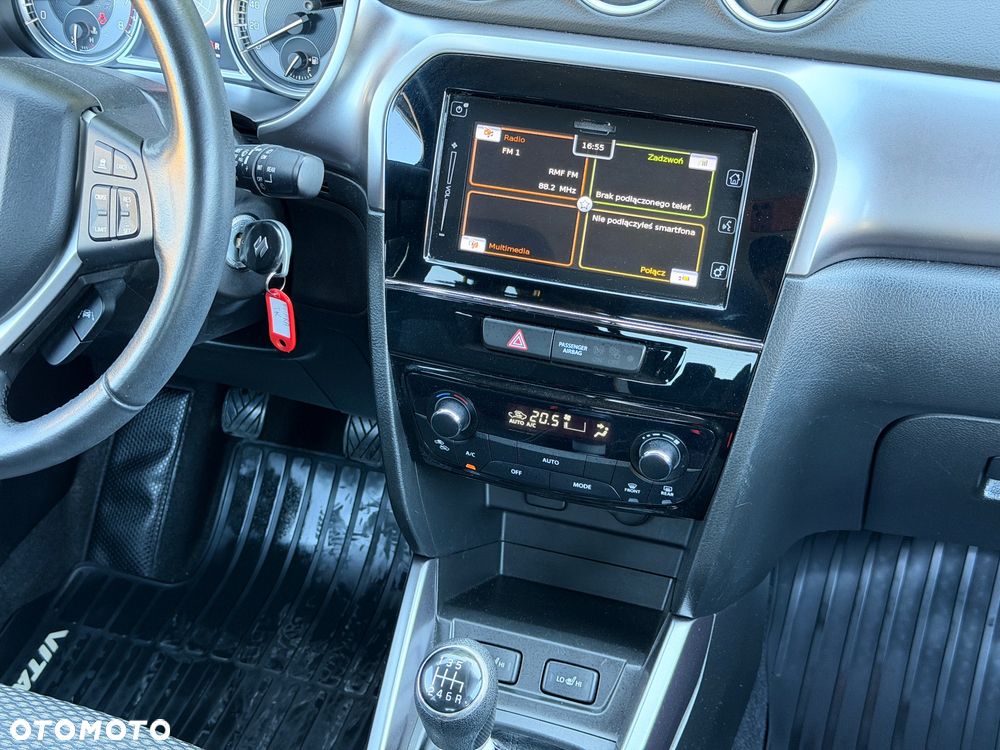 Suzuki Vitara 1.4 Boosterjet SHVS Premium 2WD - 29
