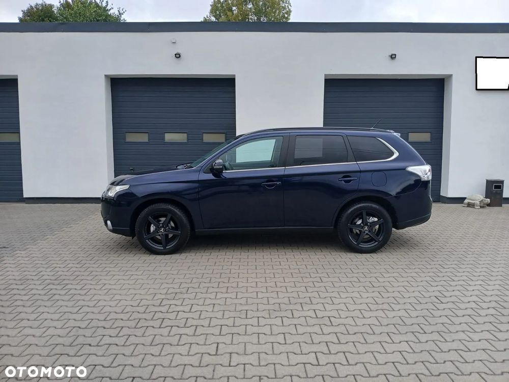 Mitsubishi Outlander 2.0 2WD Diamant Edition - 23