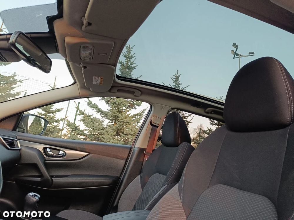 Nissan Qashqai 1.5 dCi Tekna DCT - 17
